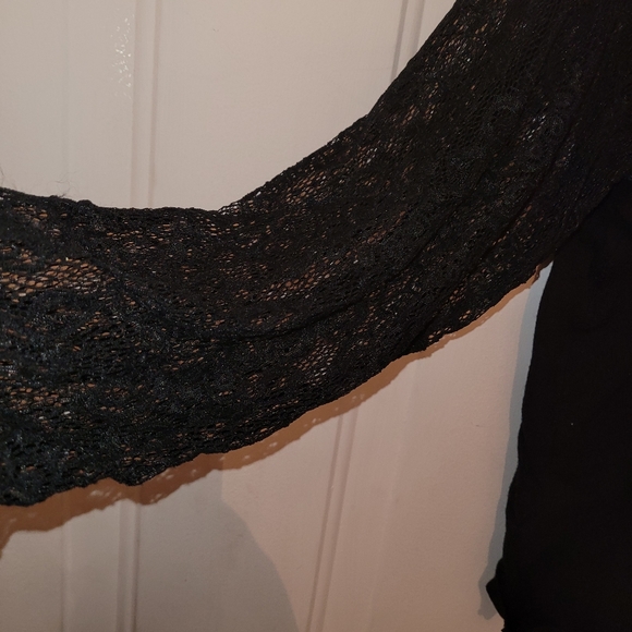 1 FREE!**Knitted sweaters!! BOGO DEAL!! SEE PICS!! - Picture 5 of 10